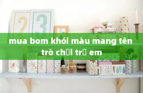 mua bom khói màu mang tên trò chơi trẻ em