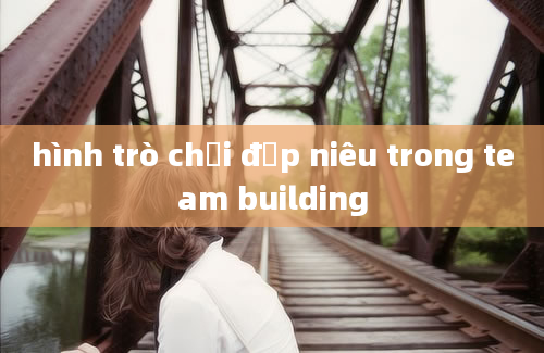 hình trò chơi đập niêu trong team building